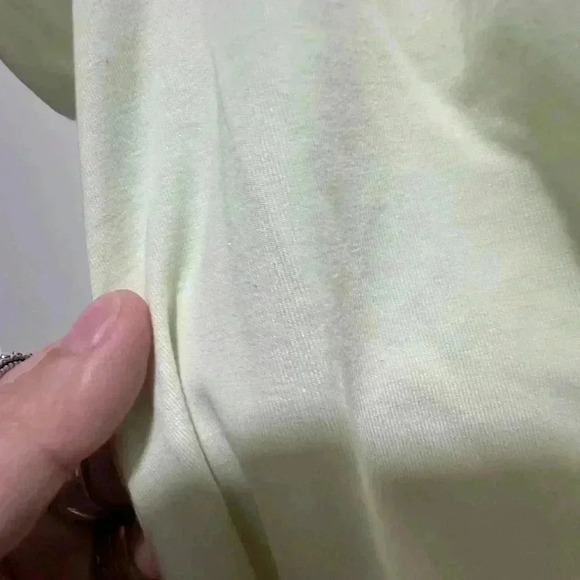 Nike Training One Luxe twist front short sleeve crop top in yellow size XS - Picture 5 of 6